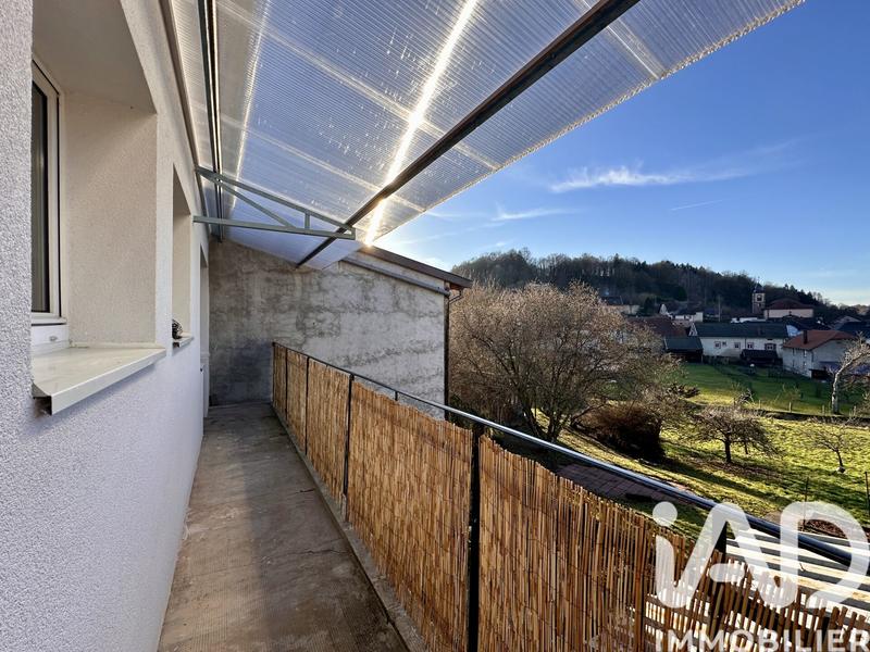 Maison - 187 m² - 9 pièces