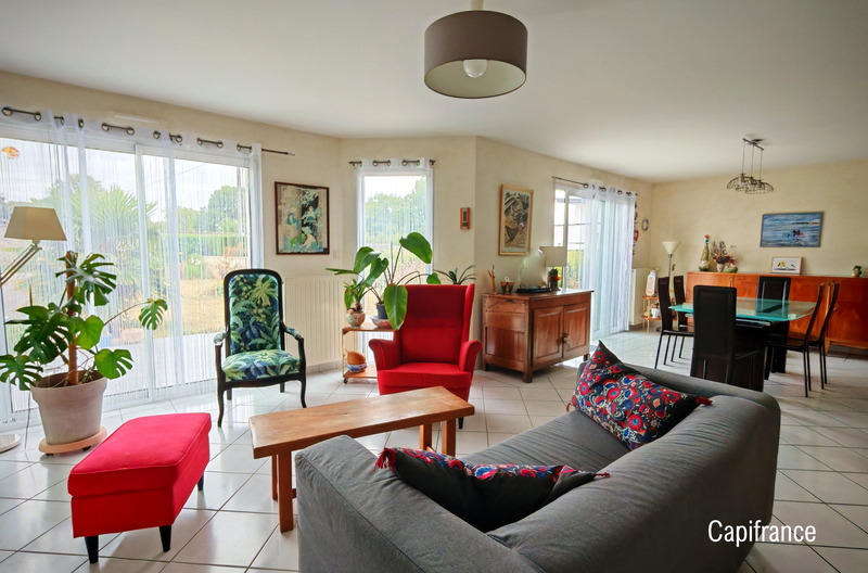 Maison - 158 m² - 7 pièces