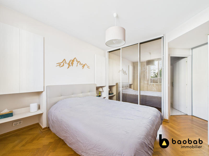 Appartement - 170 m² - 7 pièces