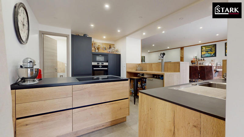 Maison - 120 m² - 5 pièces