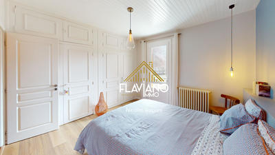 Appartement - 108 m² - 4 pièces