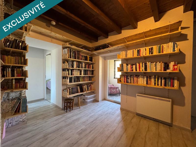 Maison - 180 m² - 8 pièces