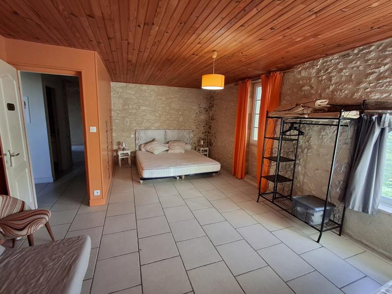 Maison ancienne - 347 m² - 15 pièces