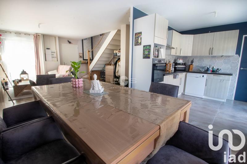 Maison - 104 m² - 4 pièces