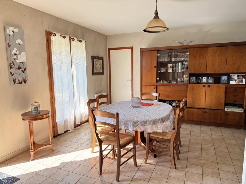 Maison - 94 m² - 4 pièces