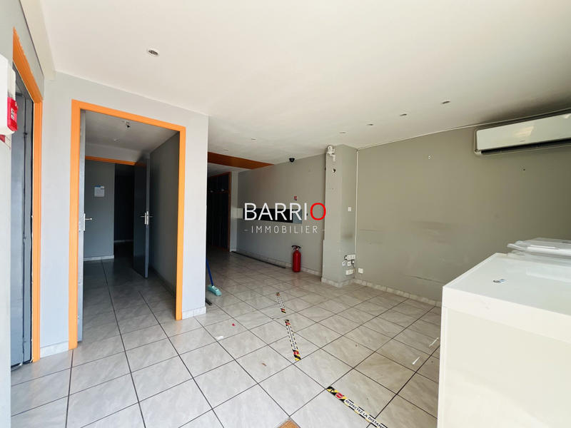 Local d'activités - 68 m²