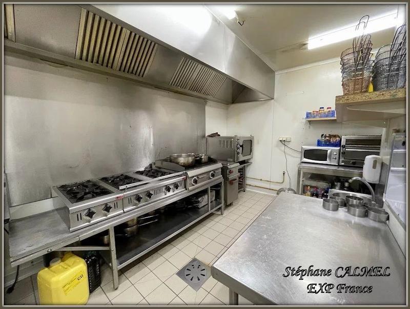 Fonds de commerce - 241 m²