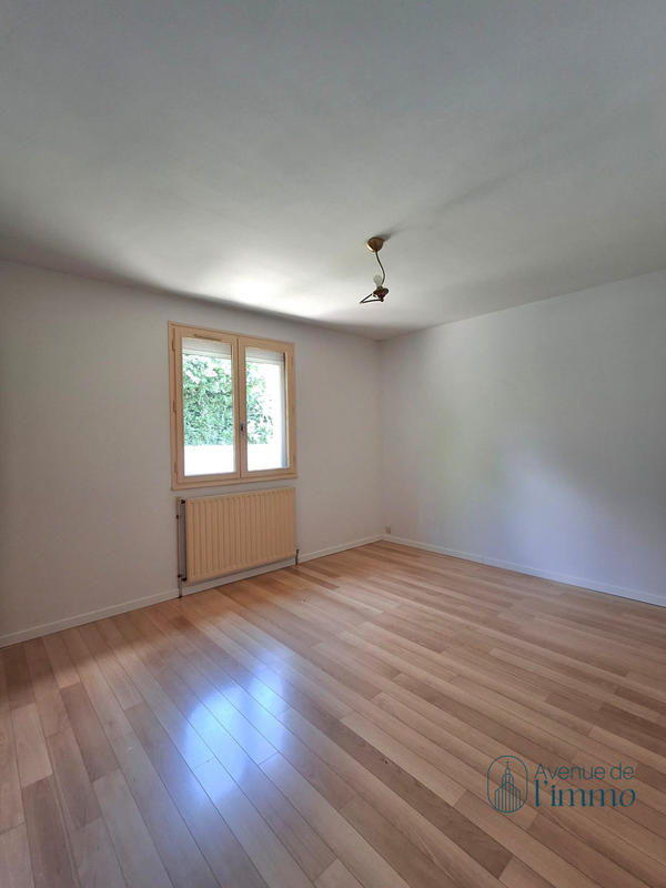 Maison - 115 m² - 4 pièces
