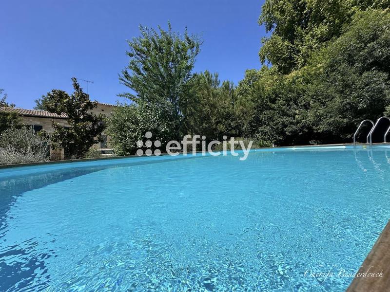 Maison bourgeoise - 180 m² - 6 pièces