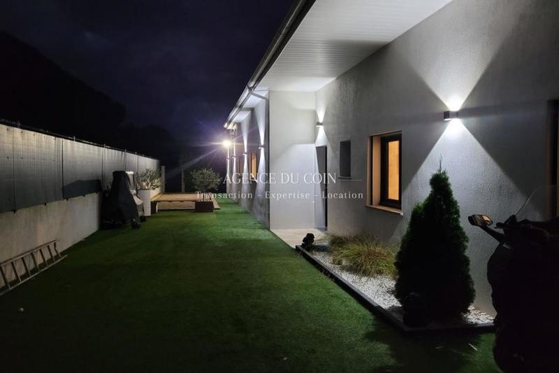 Villa - 211 m² - 7 pièces