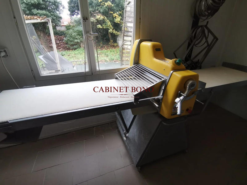 Fonds de commerce - 200 m²