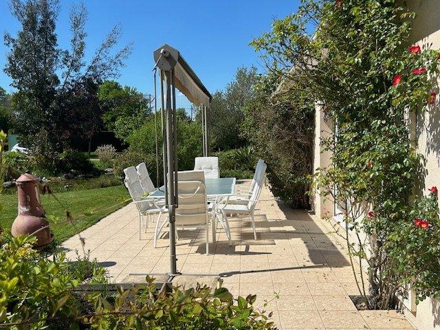 Pavillon - 162 m² - 6 pièces