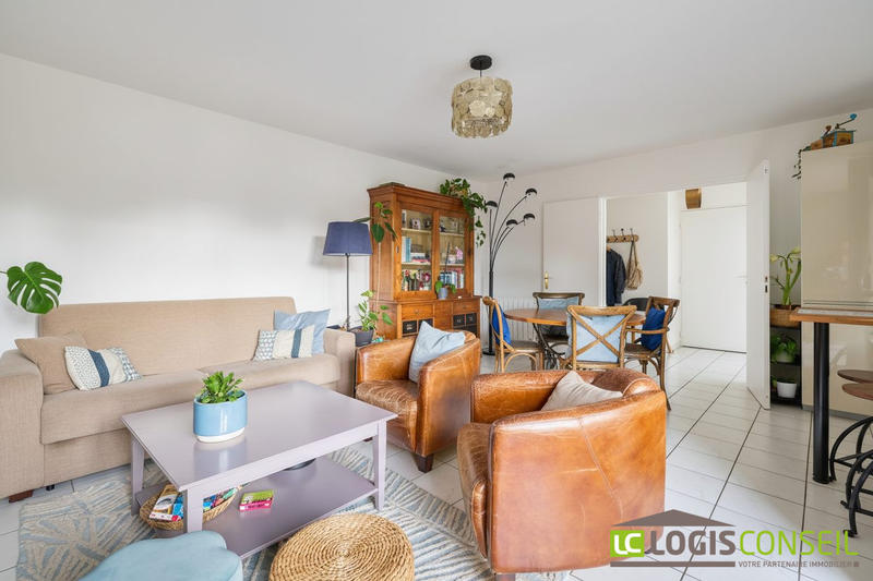 Appartement - 83 m² - 4 pièces