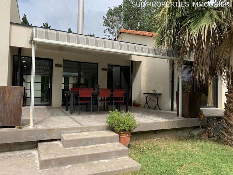 Maison - 210 m² - 6 pièces