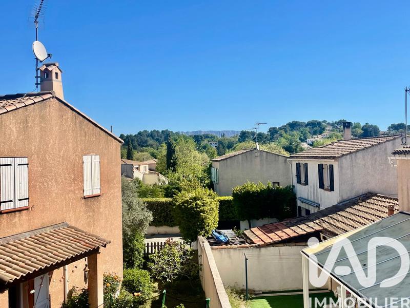 Maison - 88 m² - 4 pièces