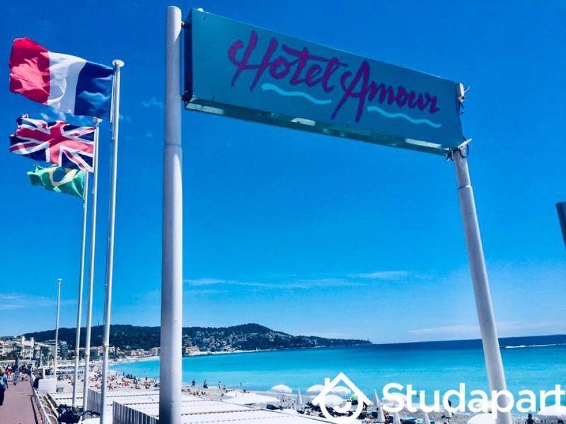 Appartement - 65 m² - 2 pièces