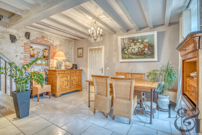 Maison - 143 m² - 5 pièces