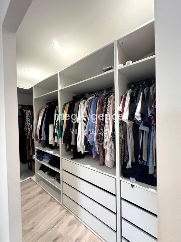 Maison - 180 m² - 5 pièces