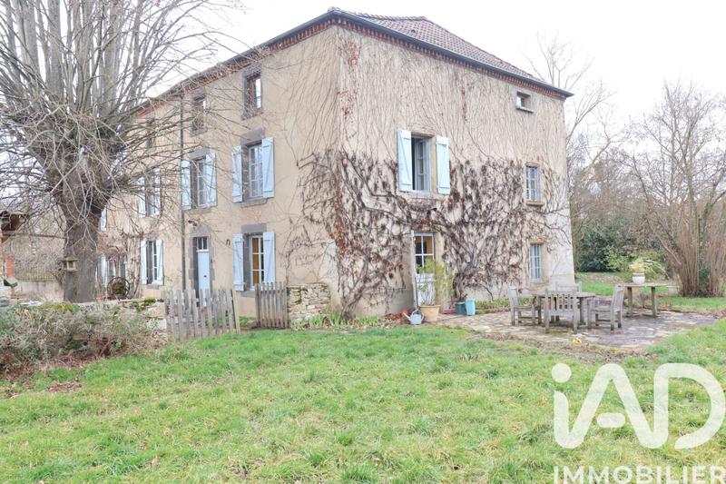 Maison - 316 m² - 10 pièces