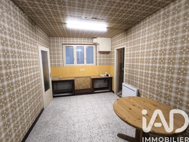 Maison - 203 m² - 5 pièces