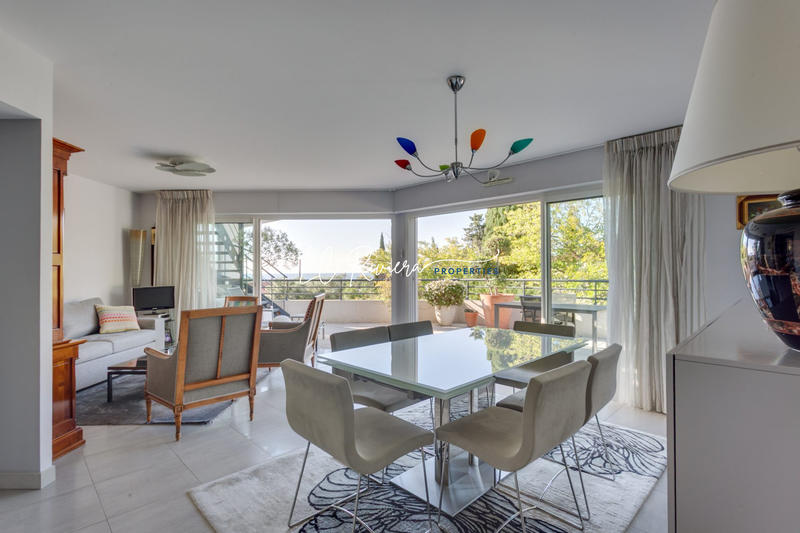 Appartement - 96 m² - 4 pièces