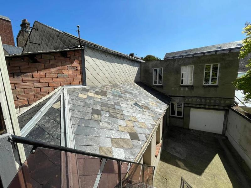 Demeure - 175 m² - 7 pièces