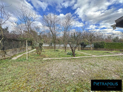 Maison traditionnelle - 132 m² - 6 pièces