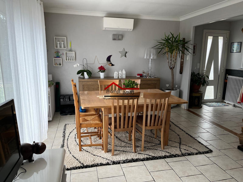 Maison - 128 m² - 8 pièces