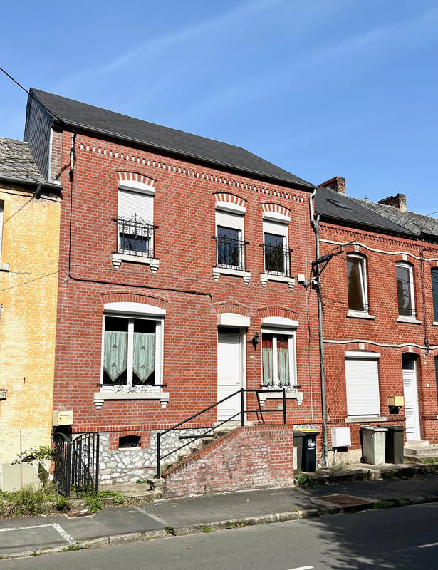 Maison - 100 m² - 6 pièces