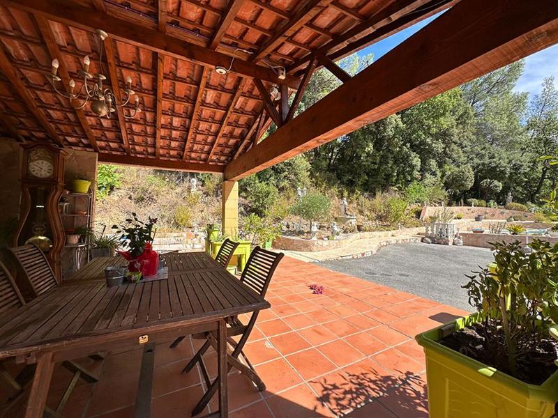 Maison - 114 m² - 3 pièces