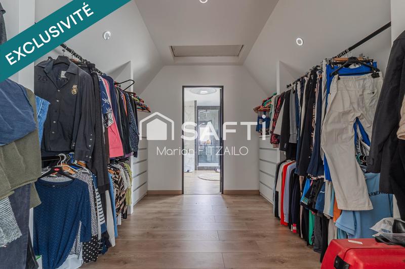 Maison - 246 m² - 5 pièces