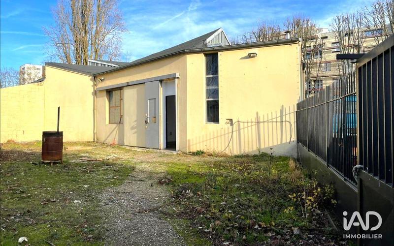 Local commercial - 139 m²