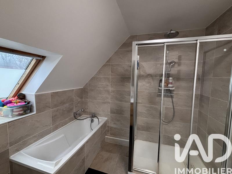 Maison - 120 m² - 5 pièces