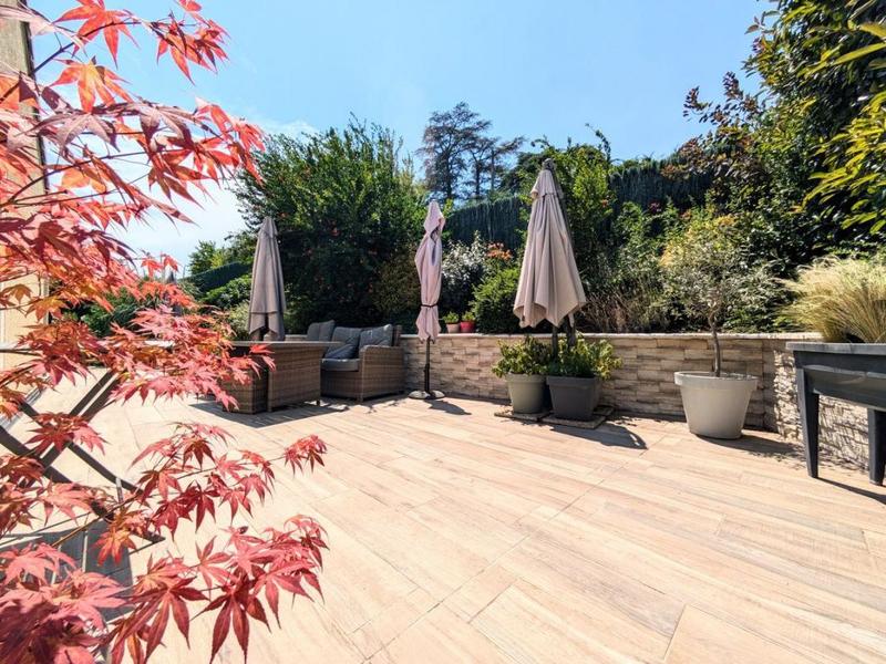 Villa - 100 m² - 6 pièces