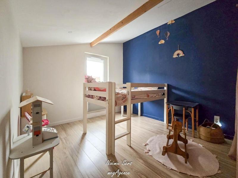 Maison - 95 m² - 5 pièces