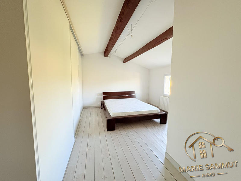 Maison traditionnelle - 163 m² - 5 pièces