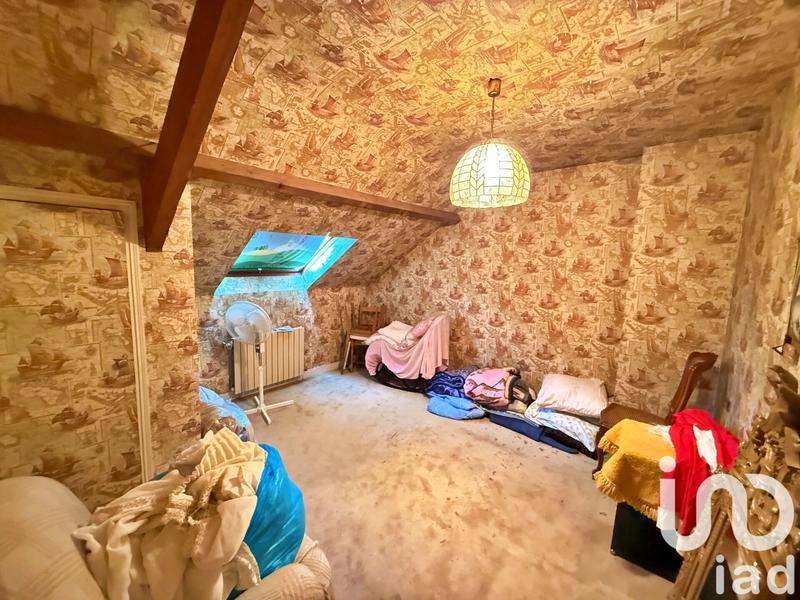 Maison - 182 m² - 7 pièces