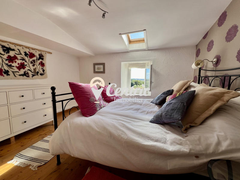 Maison - 142 m² - 5 pièces