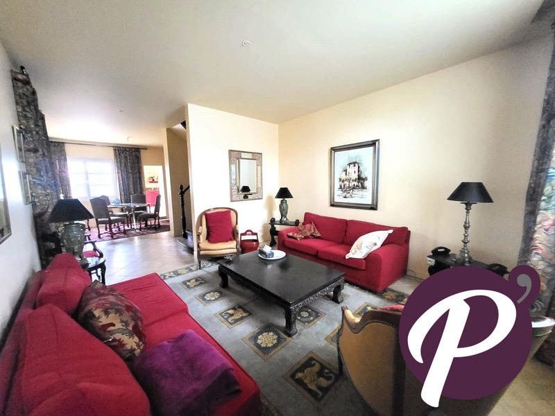 Maison - 176 m² - 6 pièces