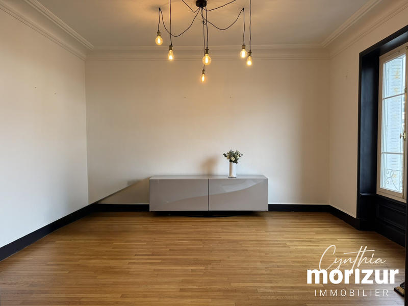 Appartement - 130 m² - 5 pièces