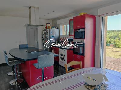 Maison - 135 m² - 6 pièces