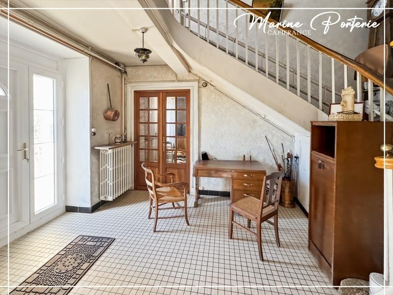 Maison en pierre - 220 m² - 6 pièces