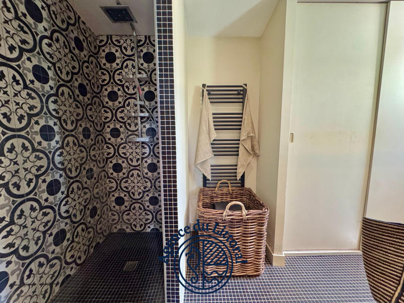 Maison - 166 m² - 6 pièces