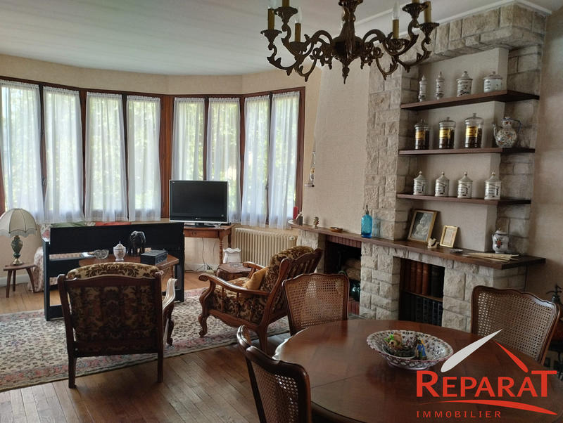 Maison - 178 m² - 7 pièces