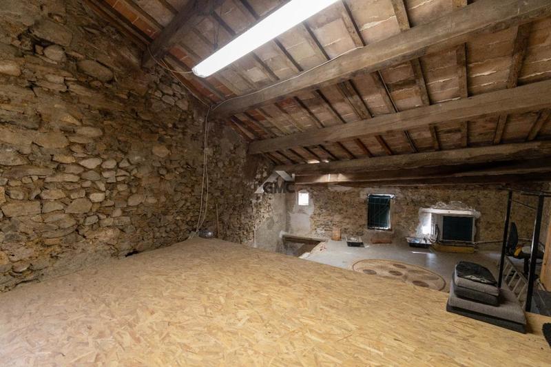 Maison de village - 75 m² - 3 pièces