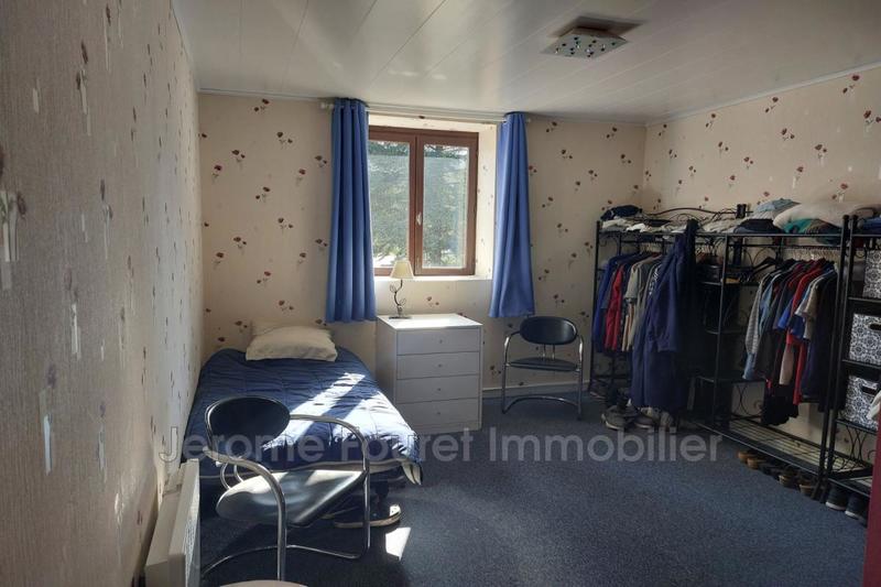 Propriété - 298 m² - 12 pièces