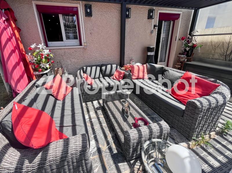 Maison - 76 m² - 5 pièces