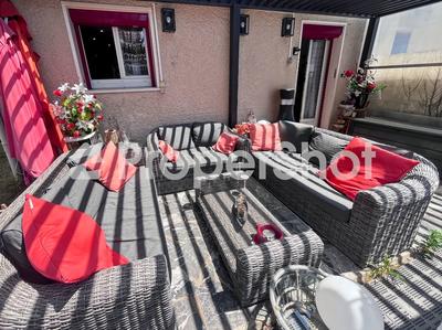 Maison - 76 m² - 5 pièces