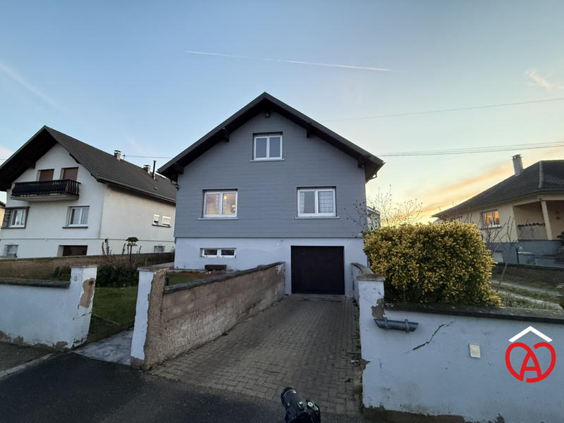 Maison ancienne - 243 m² - 9 pièces