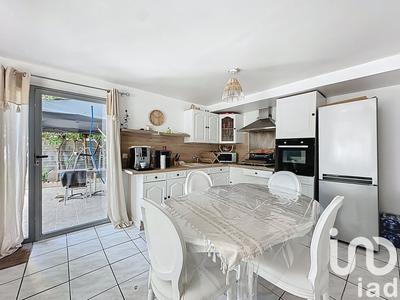 Maison - 137 m² - 6 pièces